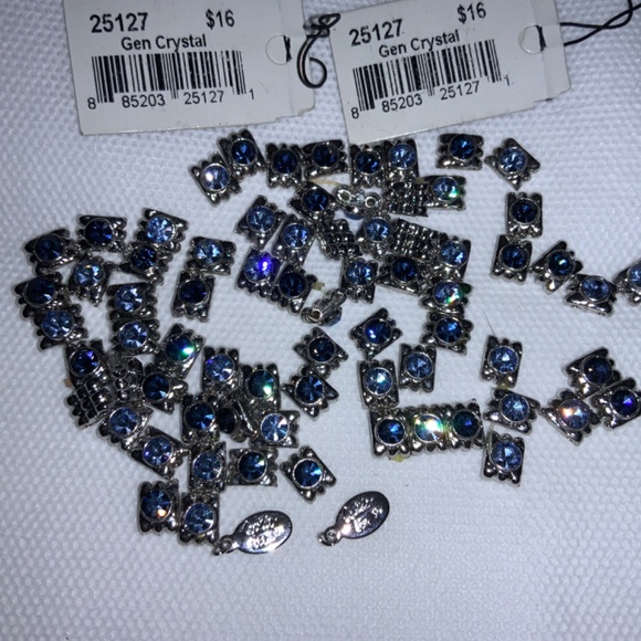 B4/ Beads for 2 Cookie Lee Bracelet 25127 - Blue Crystal - Size Large - Picture 2 of 3